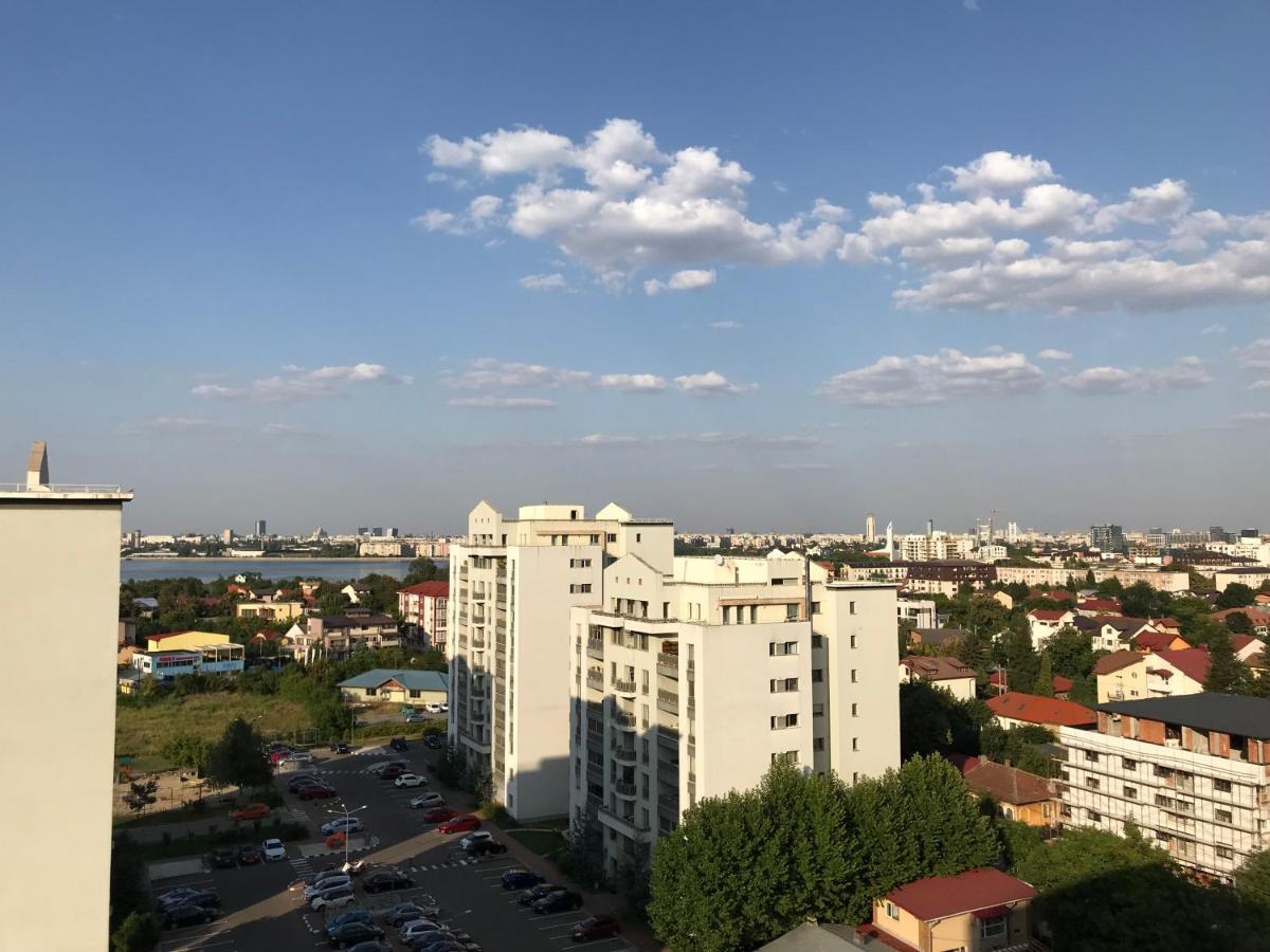 Stunning 2-Room Penthouse With Lakeview W11 Bucarest Exterior foto